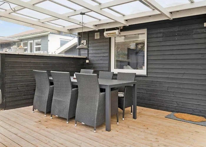 Lf11113-struer-raevlingevej-4 * 스트루에르